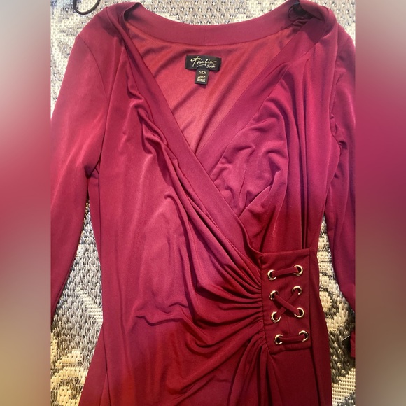 ❤️NEVER WORN | Thalia Sodi Faux Wrap Dress | Size Small - Picture 5 of 6